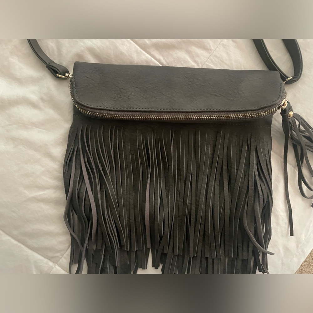 Fringe Crossbody Bag - Black